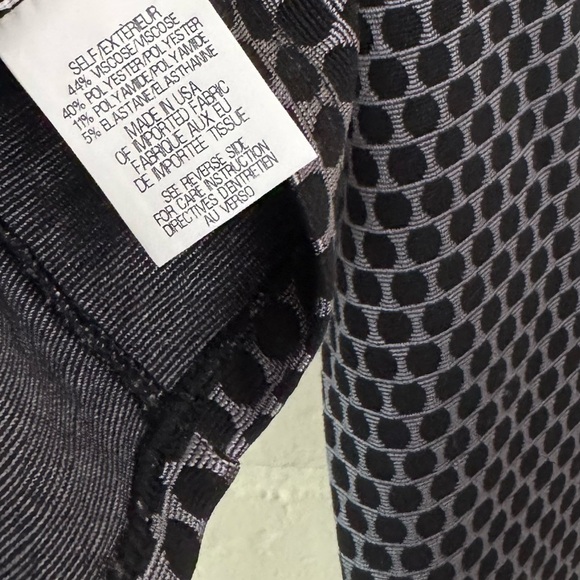 Theory shirt NEW small Black Patterned cropped Top long sleeve stretch - Picture 4 of 5